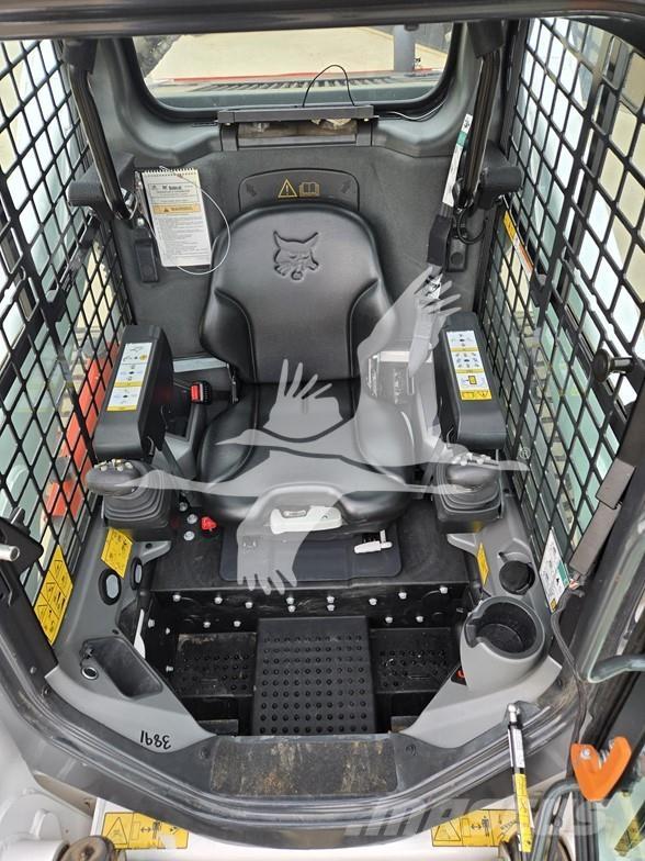 Bobcat S650 Krautuvai su šoniniu pasukimu