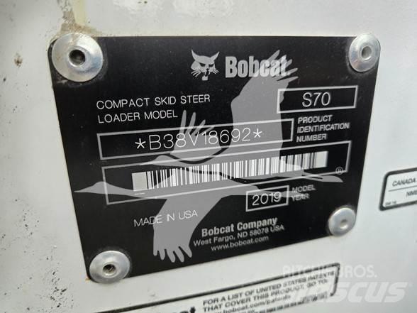 Bobcat S70 Krautuvai su šoniniu pasukimu