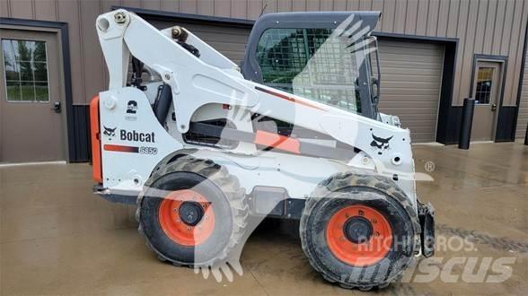 Bobcat S850 Krautuvai su šoniniu pasukimu
