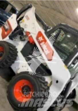 Bobcat S86 Krautuvai su šoniniu pasukimu