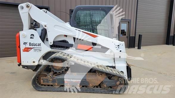 Bobcat T870 Krautuvai su šoniniu pasukimu