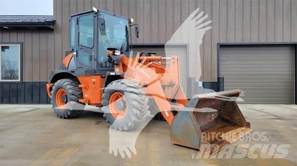 Hitachi ZW80 Naudoti ratiniai krautuvai