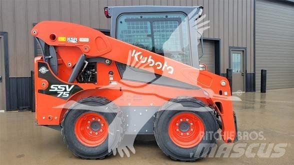 Kubota SSV75 Krautuvai su šoniniu pasukimu