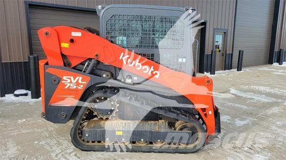 Kubota SVL75-2 Krautuvai su šoniniu pasukimu