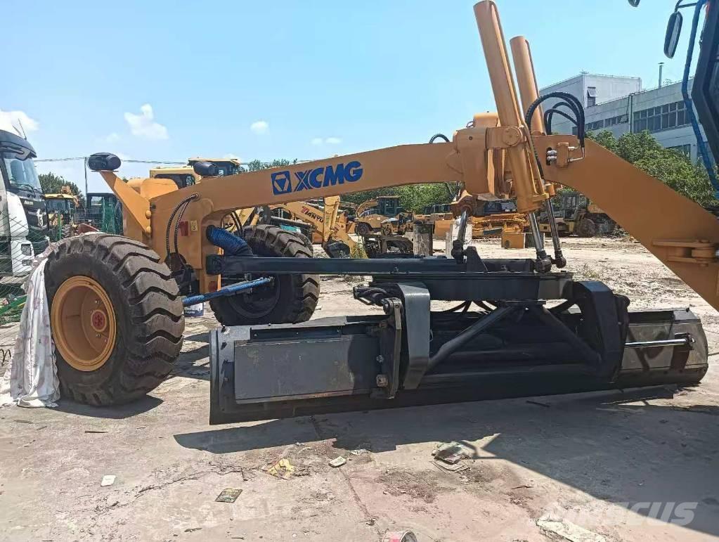 XCMG GR1803 Greideriai