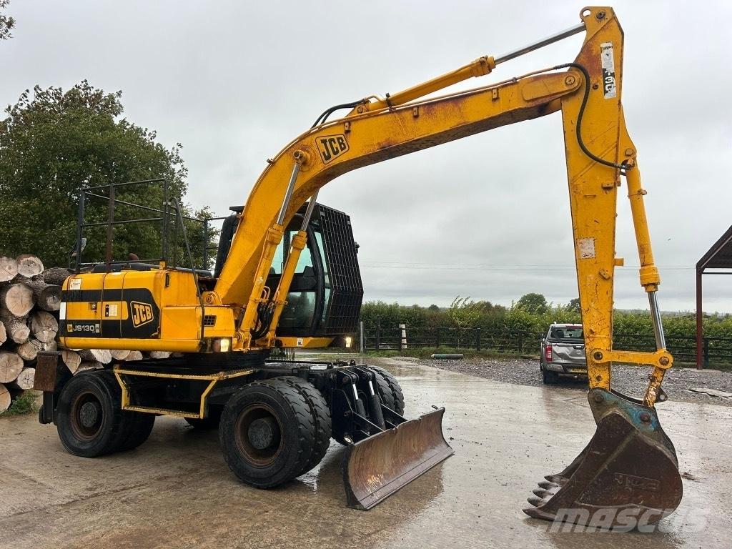 JCB JS 130 W Ratiniai ekskavatoriai