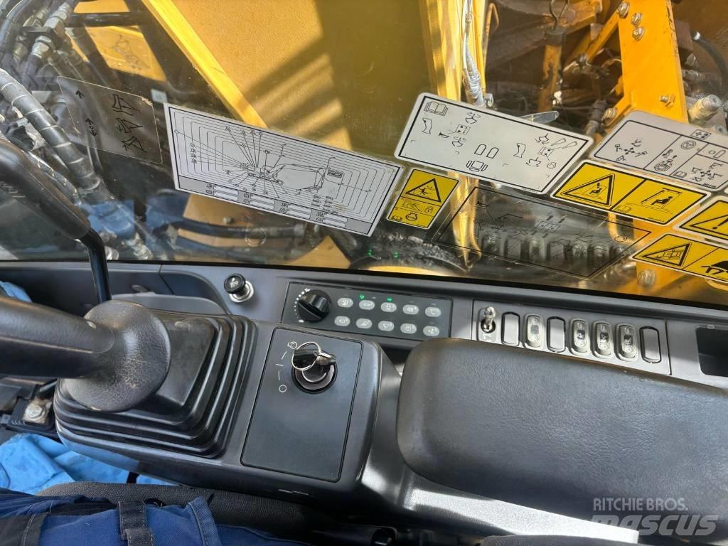 CAT 311 F LRR Vikšriniai ekskavatoriai