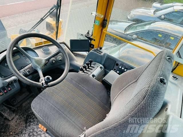 Volvo L90E Naudoti ratiniai krautuvai