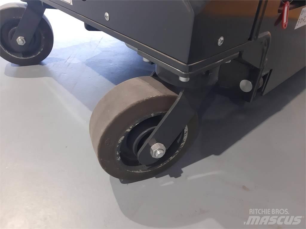  LEONARDO HD Kiti keltuvai ir platformos
