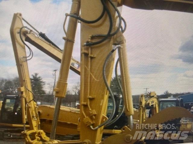 CAT 314 C Vikšriniai ekskavatoriai