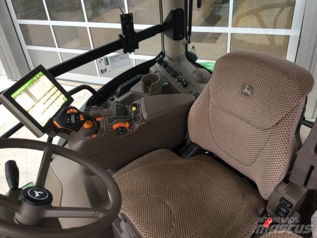John Deere 6R250 Traktoriai