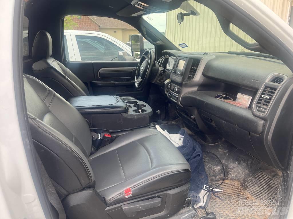 RAM 5500 Platformos/ Pakrovimas iš šono