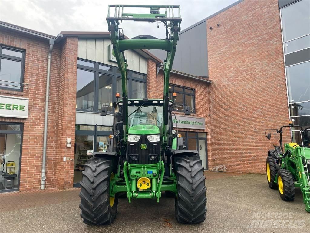 John Deere 6210R Traktoriai