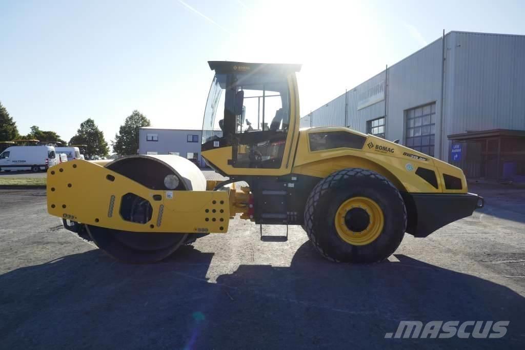 Bomag BW 219 DH-5 Gruntiniai volai