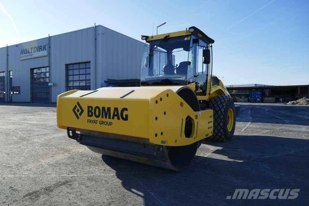 Bomag BW 219 DH-5 Gruntiniai volai