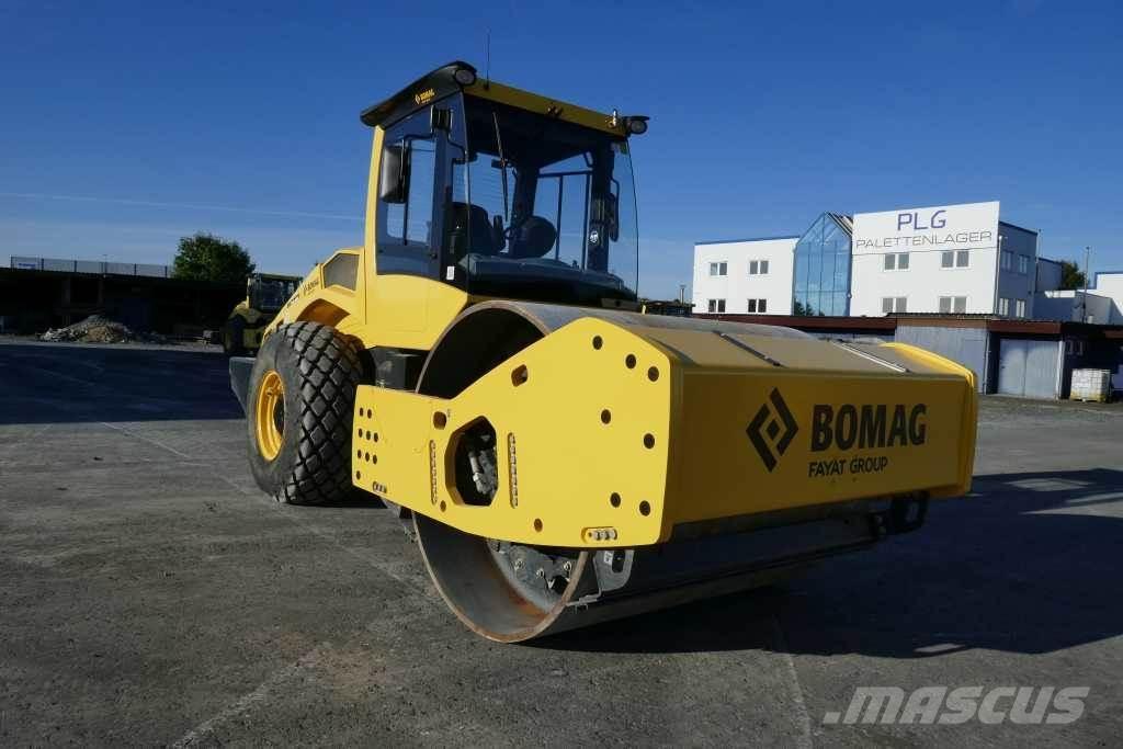 Bomag BW 219 DH-5 Gruntiniai volai