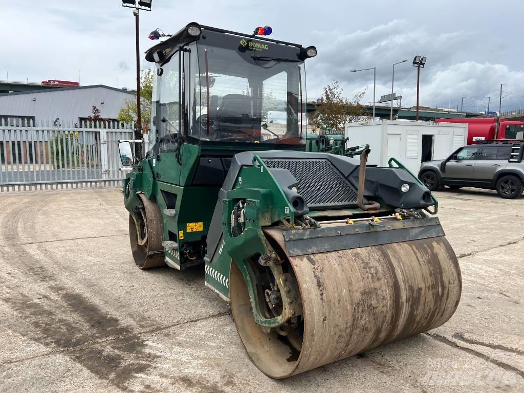 Bomag BW 154 AD-5 Porinių būgnų volai