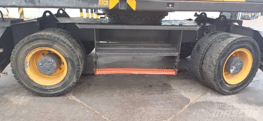 Volvo EW 240 E Ratiniai ekskavatoriai
