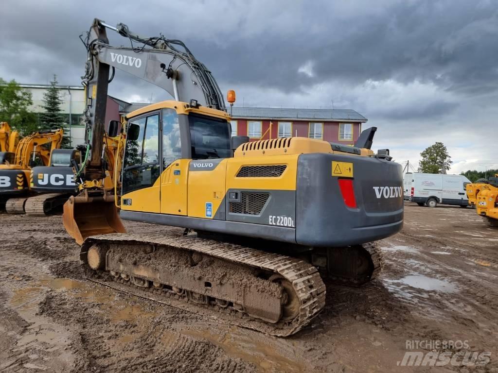 Volvo EC 220 DL Vikšriniai ekskavatoriai