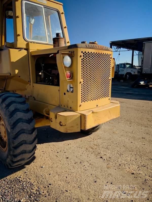 CAT 920 Naudoti ratiniai krautuvai