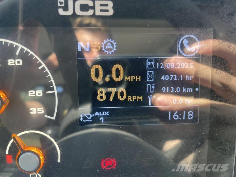 JCB TM 320 S Teleskopiniai krautuvai žemės ūkiui