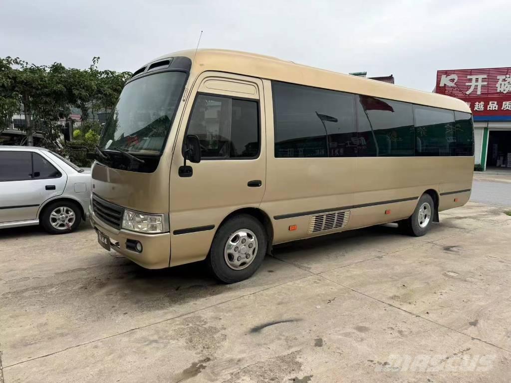 Toyota Coaster Bus Mikroautobusai