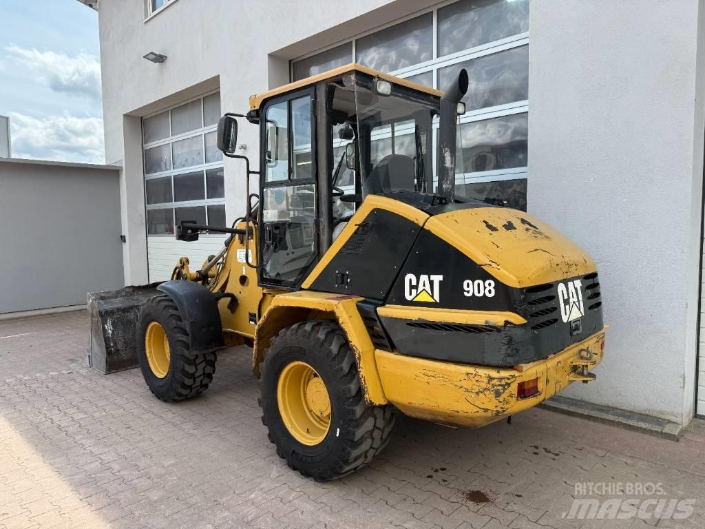 CAT 908 Naudoti ratiniai krautuvai