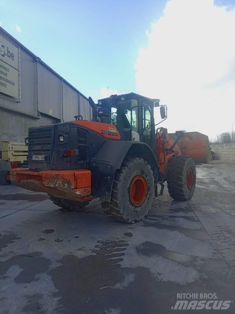 Hitachi ZW 220-6 Ratiniai ekskavatoriai