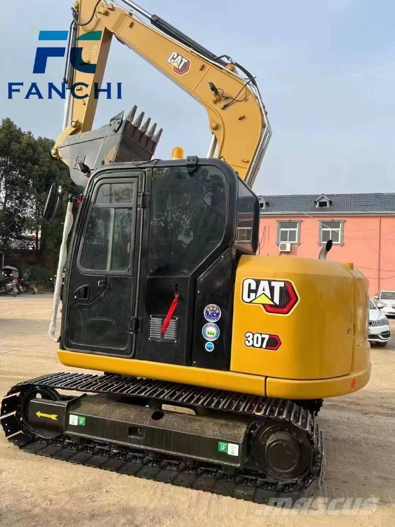 CAT 307 Vikšriniai ekskavatoriai