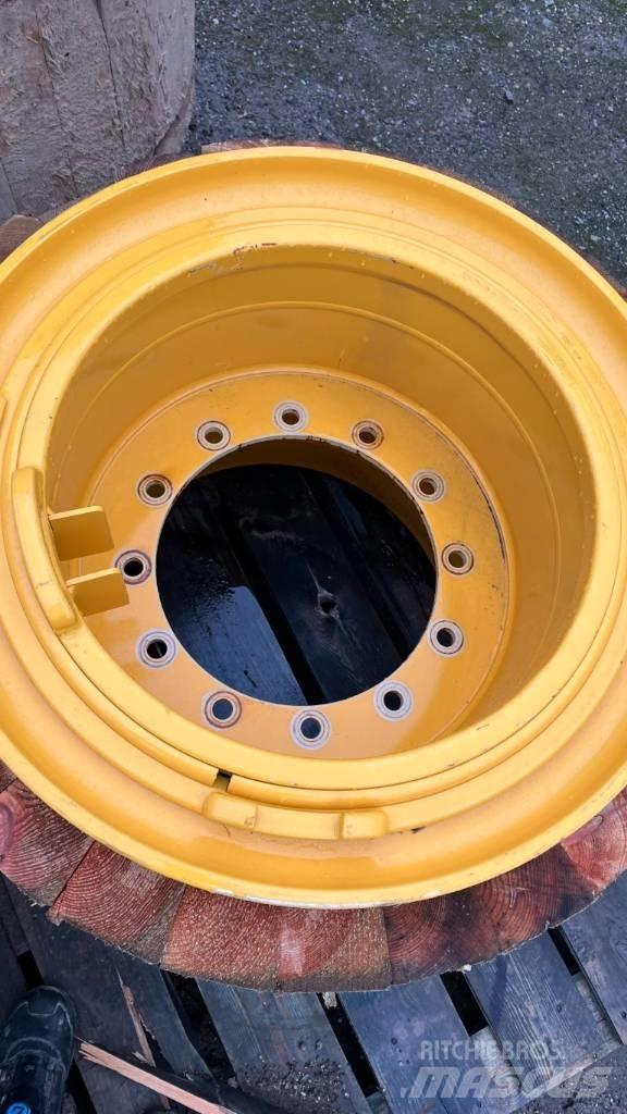 Volvo A30G Padangos, ratai ir ratlankiai