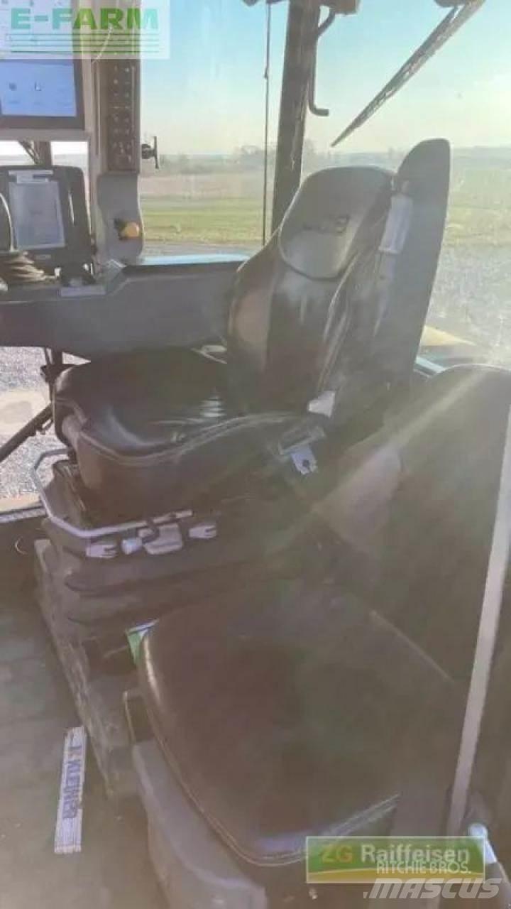 JCB fastrac 4220 Traktoriai