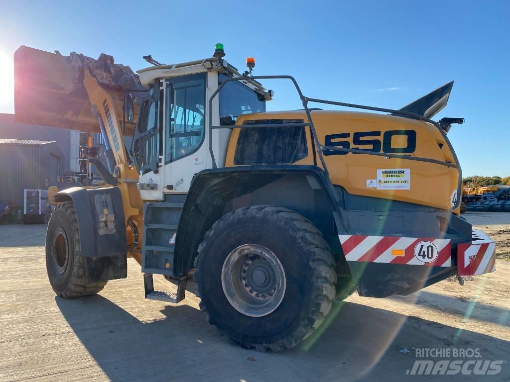 Liebherr L 550 Naudoti ratiniai krautuvai