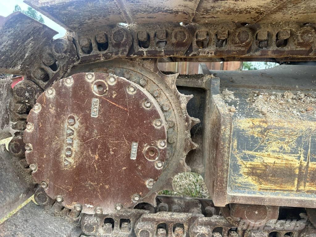 Volvo 220 E Miško technika (Harvesteriai)