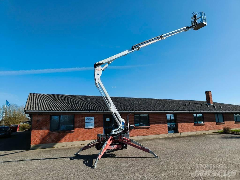 EasyLift R 180 Kompaktiškas savaeigis strėlinis keltuvas