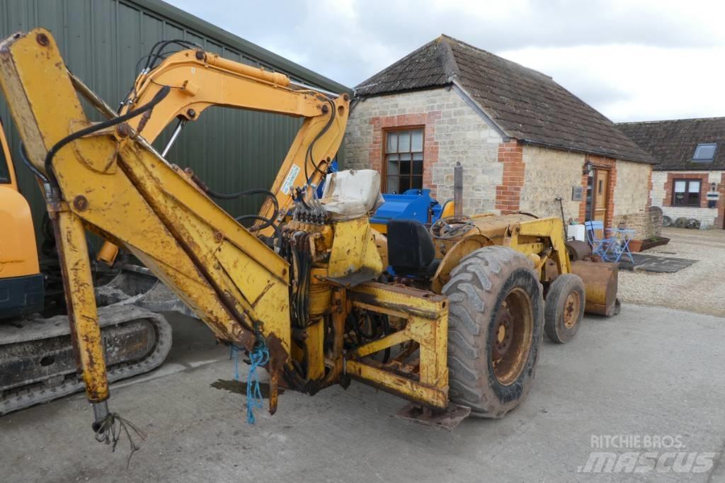 Massey Ferguson 65 Universalūs ratiniai krautuvai