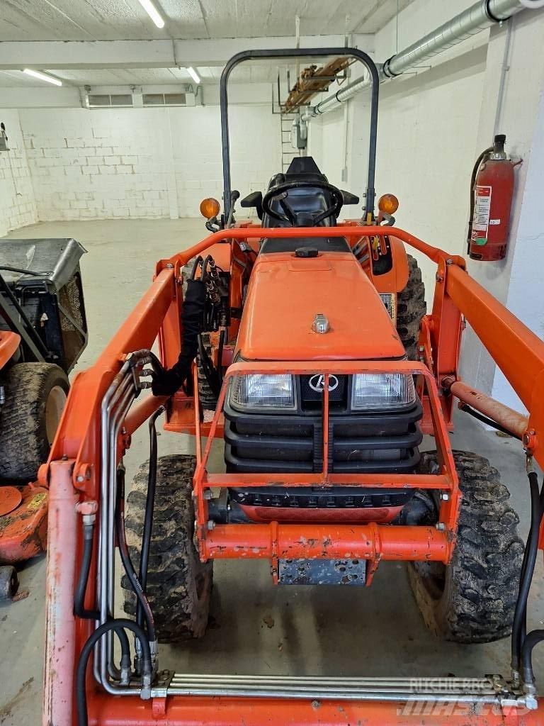 Kubota B 2710 Traktoriai