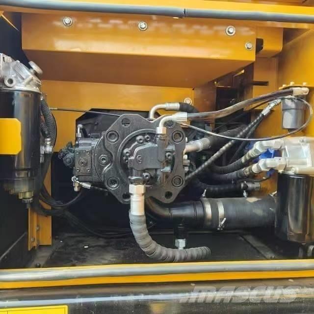 Sany SY235H Vikšriniai ekskavatoriai