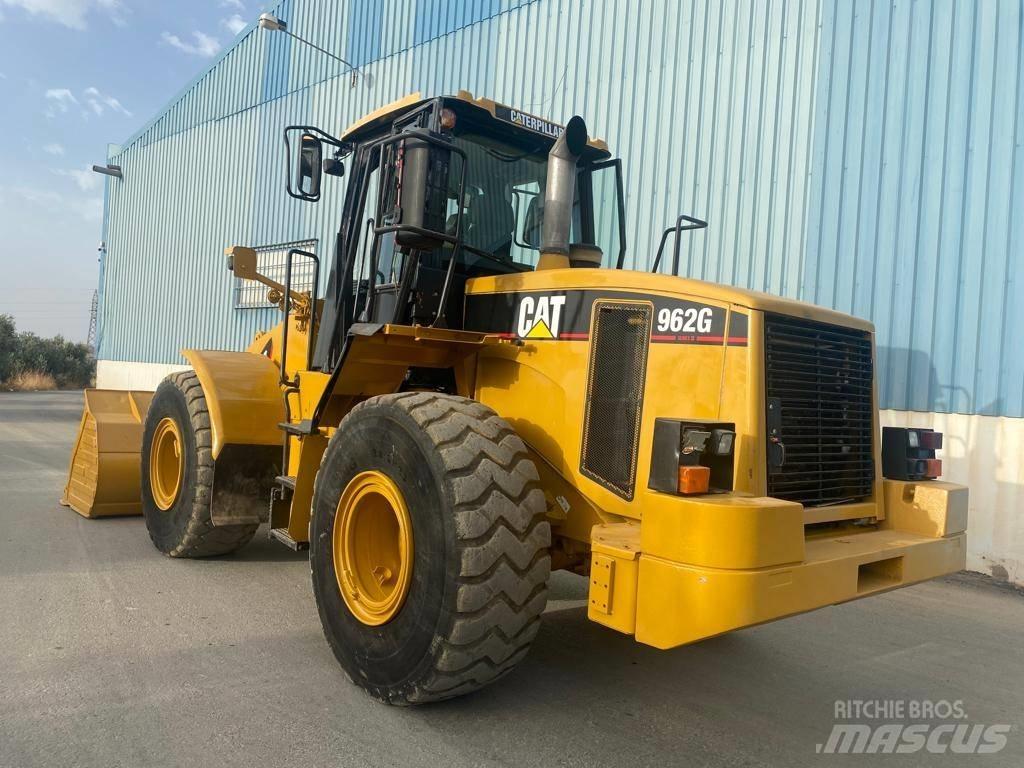 CAT 962 G Naudoti ratiniai krautuvai