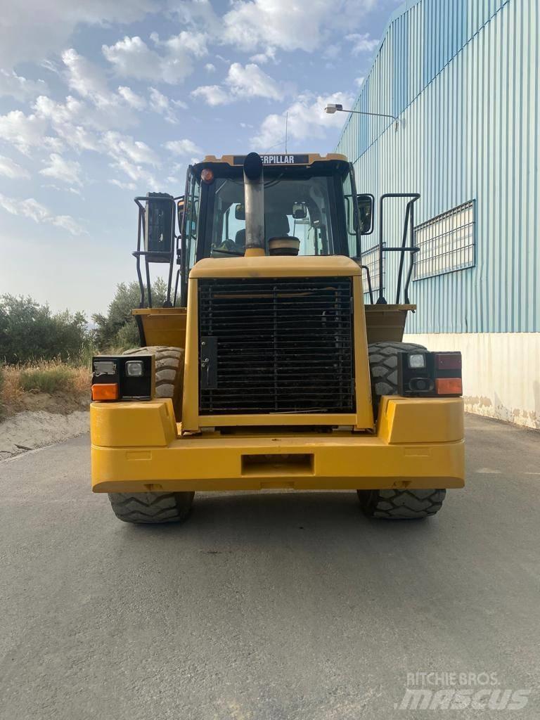 CAT 962 G Naudoti ratiniai krautuvai