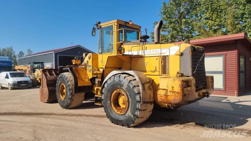 Volvo 180 D Naudoti ratiniai krautuvai