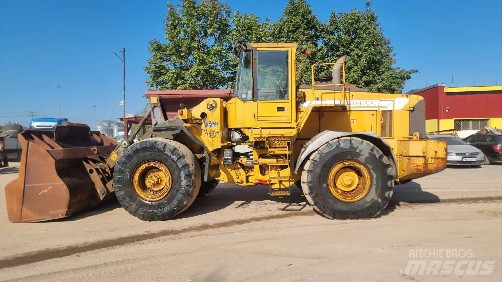Volvo 180 D Naudoti ratiniai krautuvai