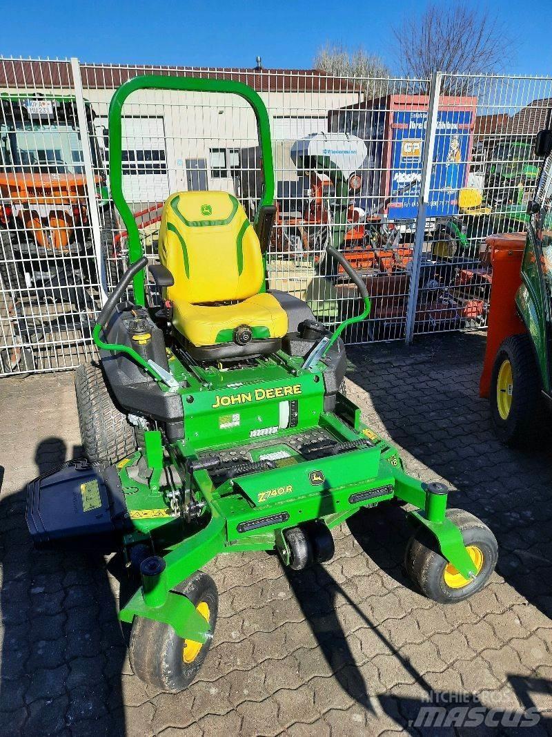 John Deere Z 740R Šienapjovės