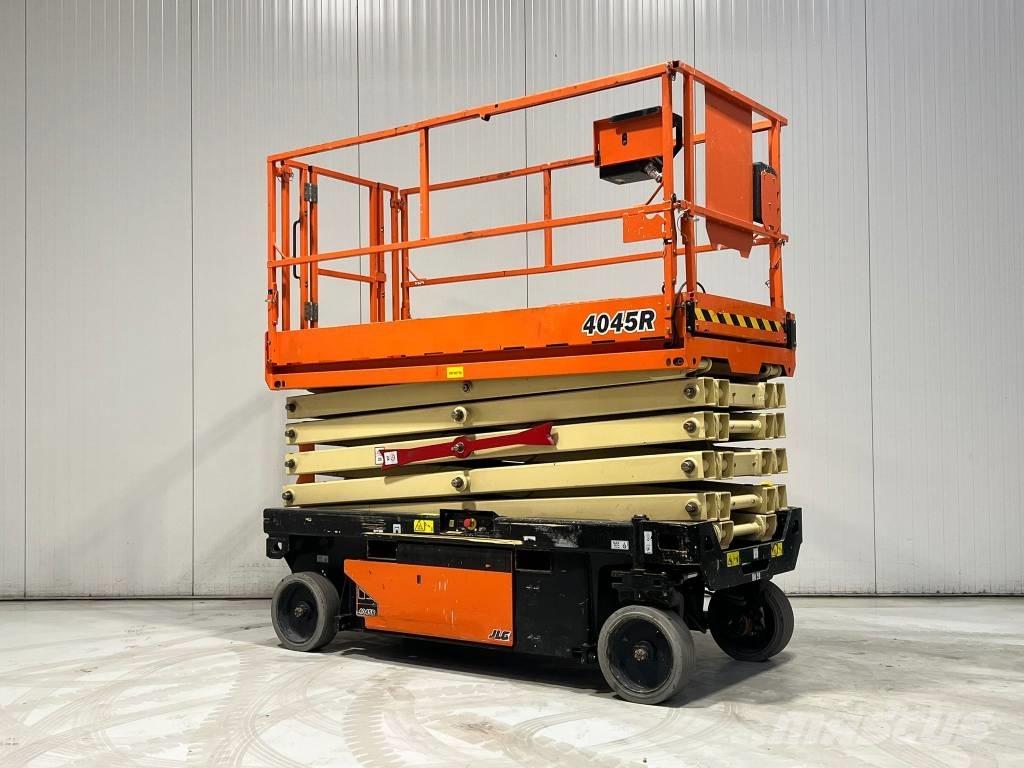 JLG 4045R Žirkliniai keltuvai