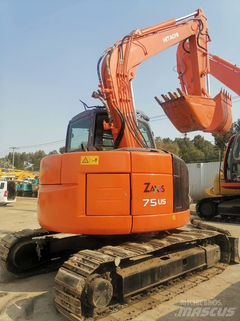 Hitachi ZX 75 Vikšriniai ekskavatoriai