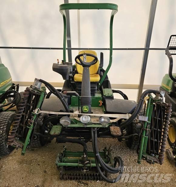 John Deere 7700 Savaeigės žoliapjovės