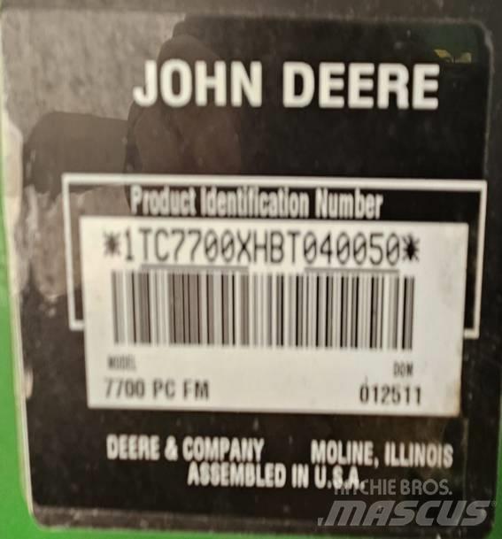 John Deere 7700 Savaeigės žoliapjovės