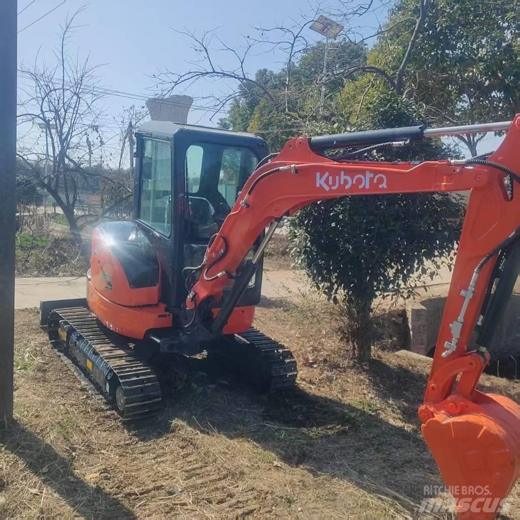 Kubota U 35 Vikšriniai ekskavatoriai