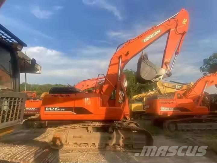 Doosan DH 215-9E Vikšriniai ekskavatoriai