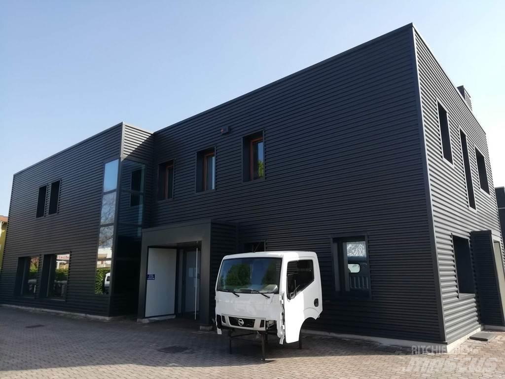 Nissan NT400 Kabinos ir salonai