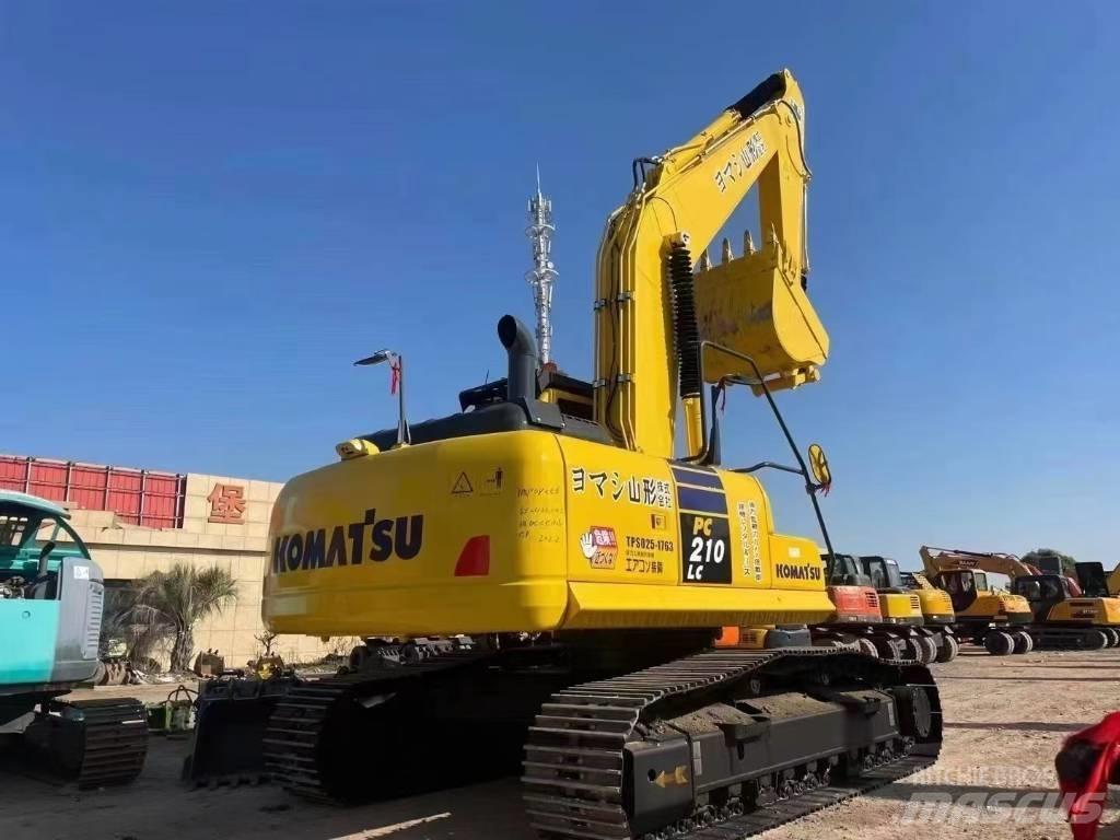 Komatsu 210LC-8 Vikšriniai ekskavatoriai
